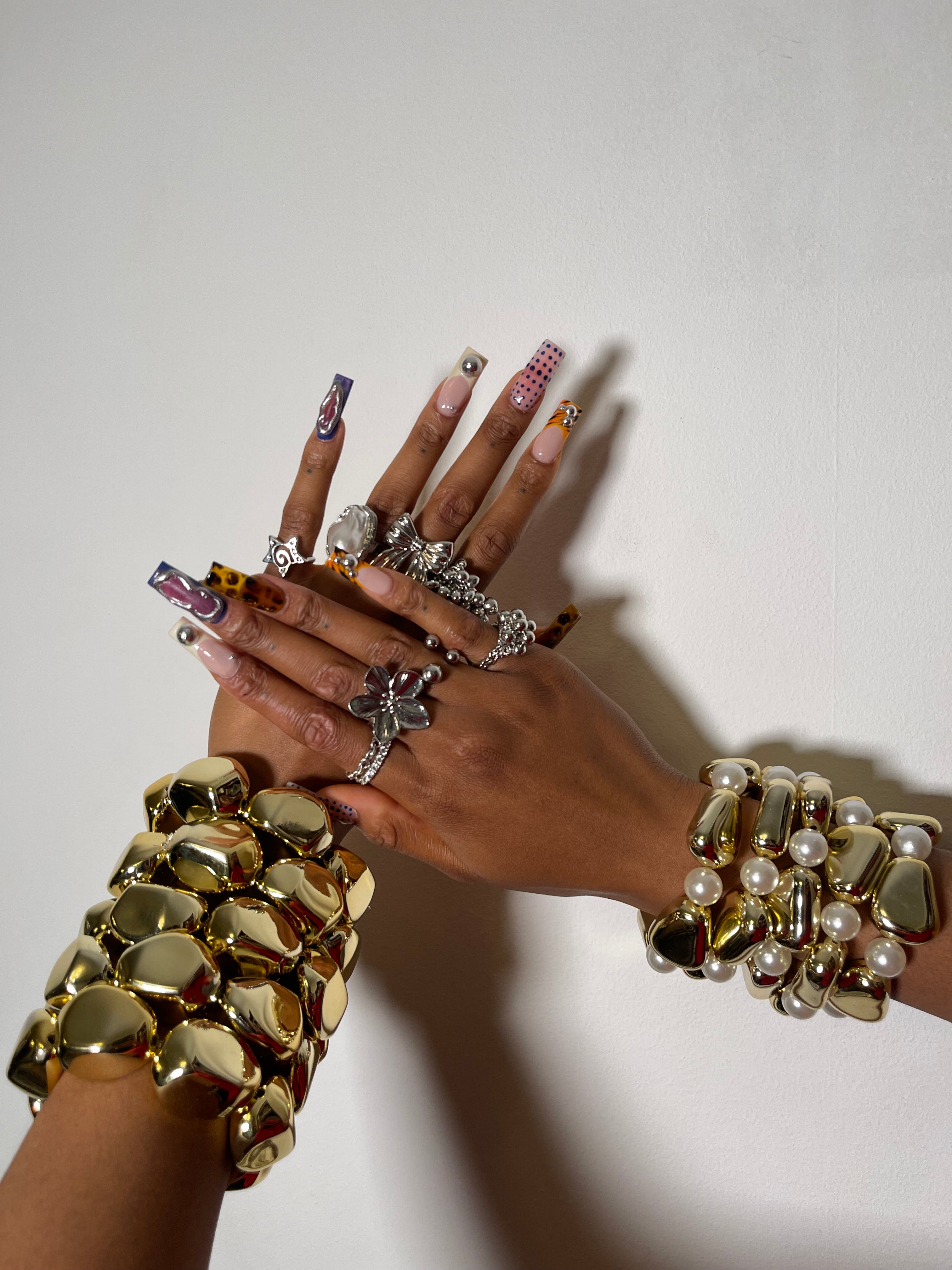 Avera Sculpt Bracelet